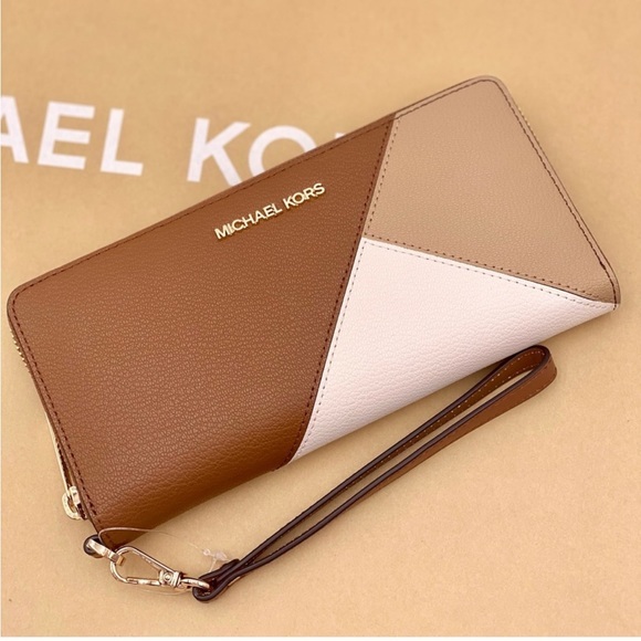 Michael Kors Large Continental Wallet Wristlet Luggage Multi - Picture 8 of 10